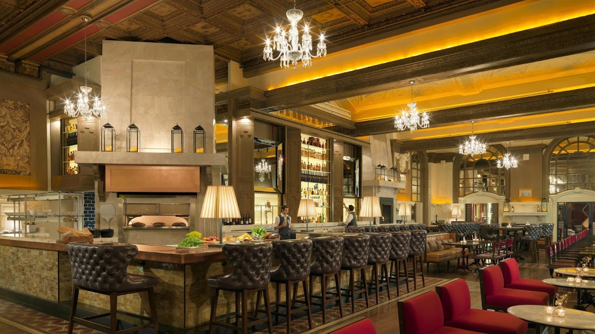 Oak Long Bar Kitchen